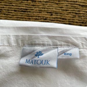 Matouk Sierra/Essex King Sheet Set + Extra Set of Standard Pillowcases